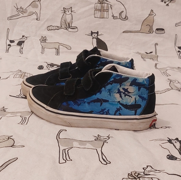 Vans size 2.5 - Picture 1 of 9